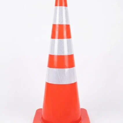 CONE DE SIGNALISATION 100CM INOVA